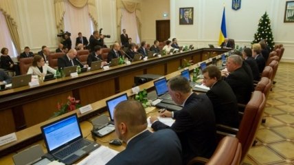 Азаров сегодня соберет чиновников на заседание Кабмина