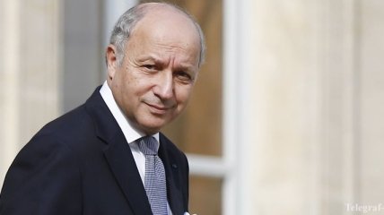 МИД Франции вылетел на переговоры в Ирак