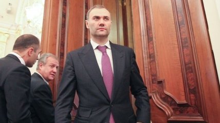 СМИ: суд закрыл дело экс-министра Колобова