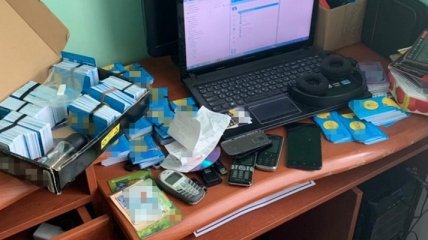 Створили понад 12 тисяч акаунтів: СБУ "накрила" проросійську ботоферму на Заході України