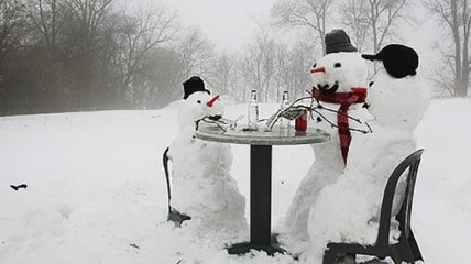 Самые странные и смешные снеговики из всех, что вы видели