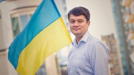 Разумков обратился ко всем педагогам Украины 