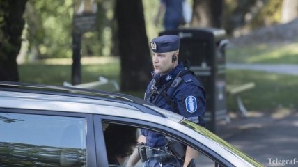 Саммит в Хельсинки: Полиция просит не смотреть на кортежи президентов из окон