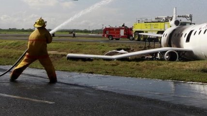 В США, при попытке взлета, загорелся частный самолет, есть жертвы