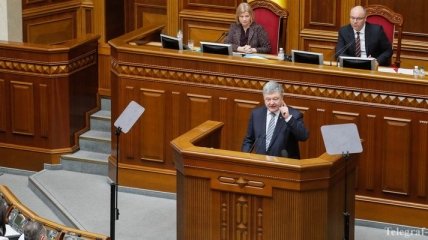 Порошенко призывает ВР допустить иностранные войска на учения в Украину