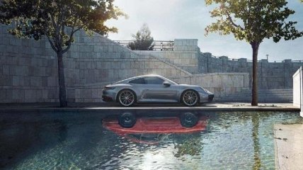 Porsche 911 получил дополнительные функции и цвет