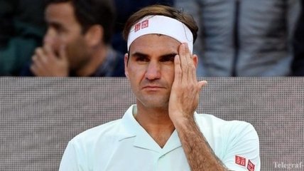 Федерер снялся с турнира в Риме