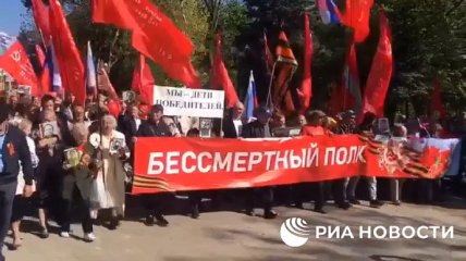 російські військові влаштували святкування 9 травня