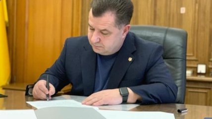 Полторак подписал приказ о повышении доплат военным ВСУ в зоне ООС