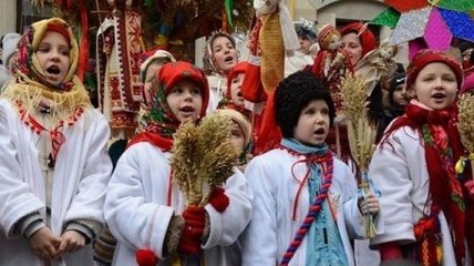Рождество-2018: когда колядуют, щедруют и посевают в Украине 