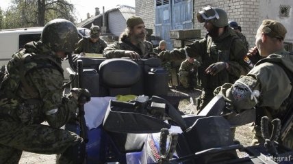 Террористы обстреляли украинских военных из гранатометов