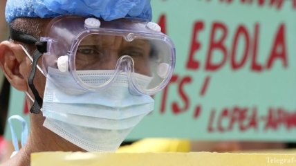 В РФ проверено 40 пациентов с подозрением на вирус Эбола