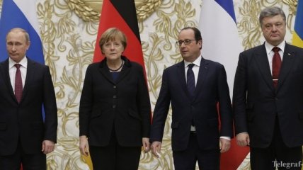 Порошенко провел переговоры с Путиным, Меркель и Олландом