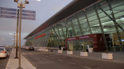 Тбилисский аэропорт возобновил работу после компьютерного сбоя 