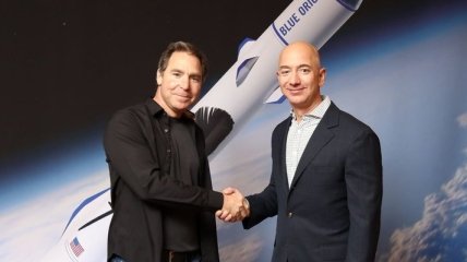 Компания Amazon заключила первый контракт на запуск спутника 