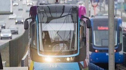 Из-за ДТП в столице парализовано движение нескольких трамваев