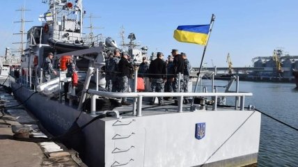 США продолжат усиливать ВМС Украины: говорят о поставках новых катеров "Island"