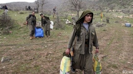 Курды выводят свои формирования с территории Турции   
