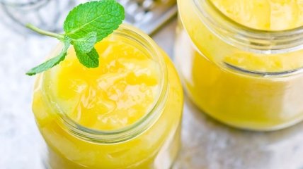 Рецепт дня: вкусный лимонный десерт всего из 3 ингредиентов