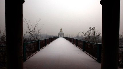 Призрачный парк в Китае (Фото)
