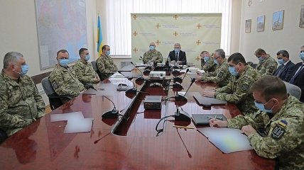 "Они защищают нас, а мы – их": Зеленский дал обещание военному руководству Украины
