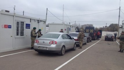 На КПВВ "Майорск" задержана женщина-боевик