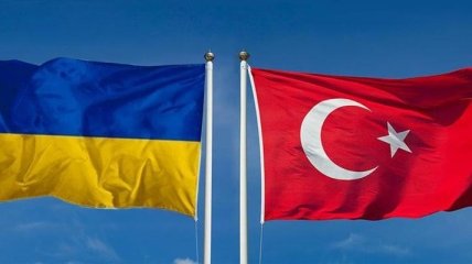 Украинцам увеличили срок безвизового пребывания в Турции
