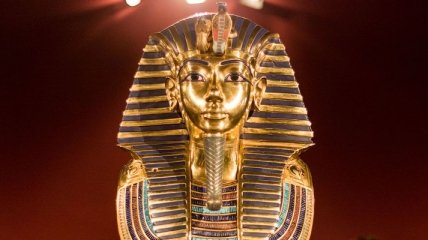 Ученые: погребальная маска не была предназначена для Тутанхамона 