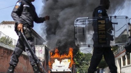 Столкновения в Рио-де-Жанейро: пострадали 20 человек