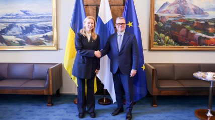 Елена Кондратюк и Петтери Орпо