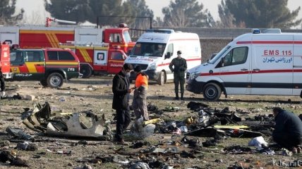 Иран направит во Францию "черные ящики" со сбитого самолета МАУ