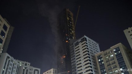 Пожар охватил все этажи: горящий небоскреб в ОАЭ удалось потушить