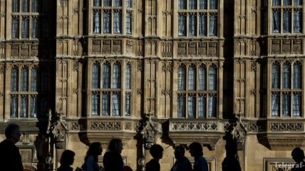 Кэмерон распустил британский парламент