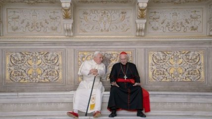 А Ватикан против: почему Netflix строил "новую" Сикстинскую капеллу для съемок