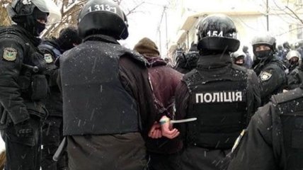 Столкновения у суда в Киеве: задержаны 36 человек