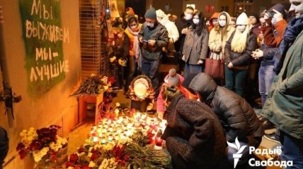 На акциях памяти в Беларуси начались задержания (видео)