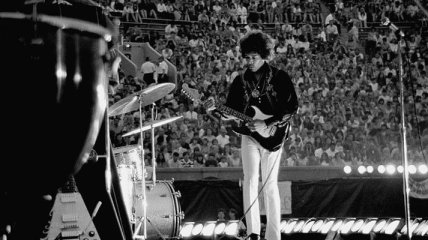 Беспрецедентная ценность: легендарную гитару Джими Хендрикса продали