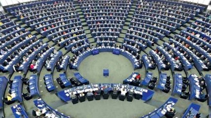 Европарламент требует от РФ вывести войска с Украины