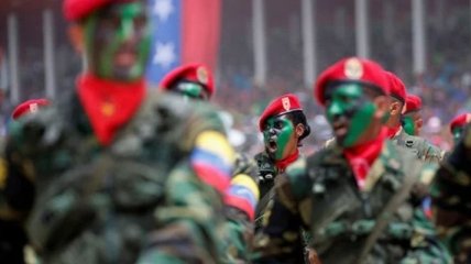 В Венесуэле армия приведена в боевую готовность