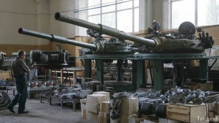 За время АТО восстановили более 40 тысяч единиц вооружения и техники