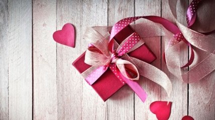 Прикольные и романтичные СМС-ки в стихах на День Святого Валентина