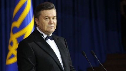 Янукович подпишет закон о языках в течение месяца