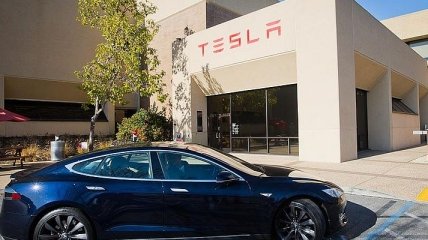 СМИ: Саудовская Аравия стала акционером Tesla