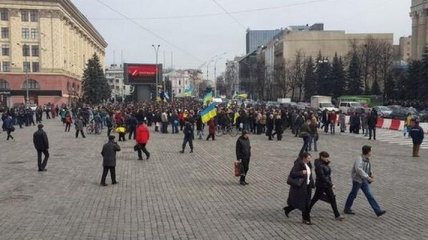 В Харькове на площади Свободы умер мужчина