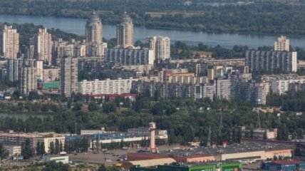 Из всех районов Киева поступали сообщения о нарушении "дня тишины" 