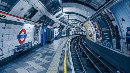 Коли запрацює метро та громадський транспорт?