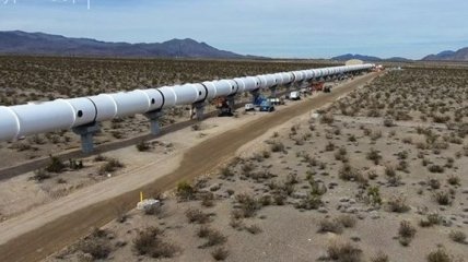 Построена часть пути для сверхскоростных Hyperloop (Видео)