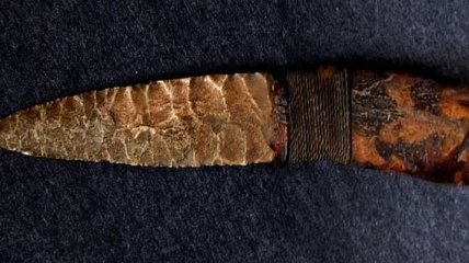 Каменный нож - древнейший предок криминальных традиций