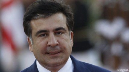 Самолет Саакашвили совершил экстренную посадку в Бухаресте  