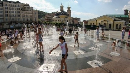 Синоптики рассказали, когда в Украине спадет аномальная жара